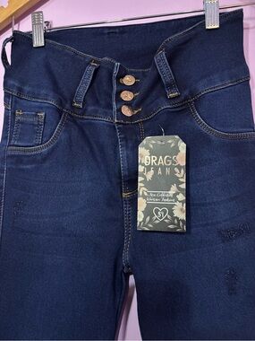 Colombian jeans with effect push up